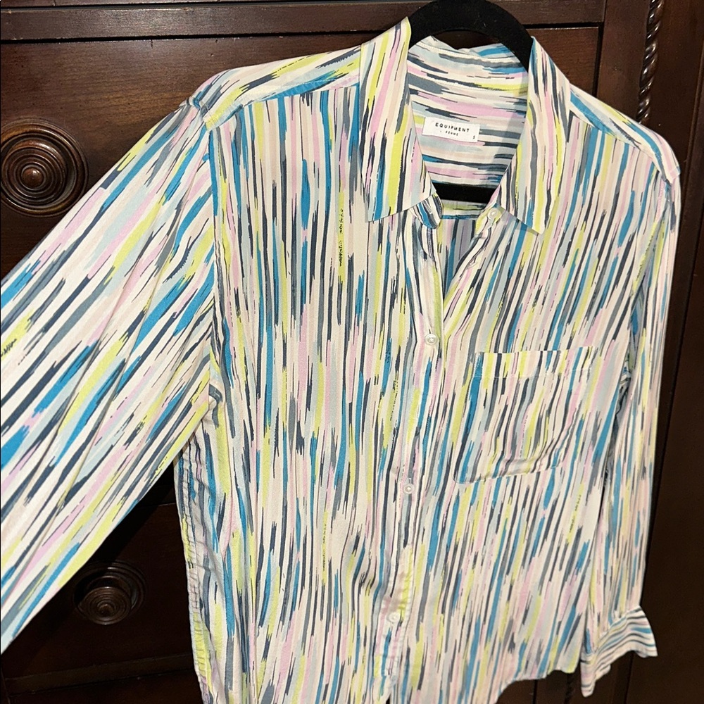 EQUIPMENT Silk Button-down Shirt - Picture 3 of 6